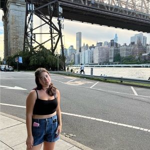 Meet your Posher, Katrina